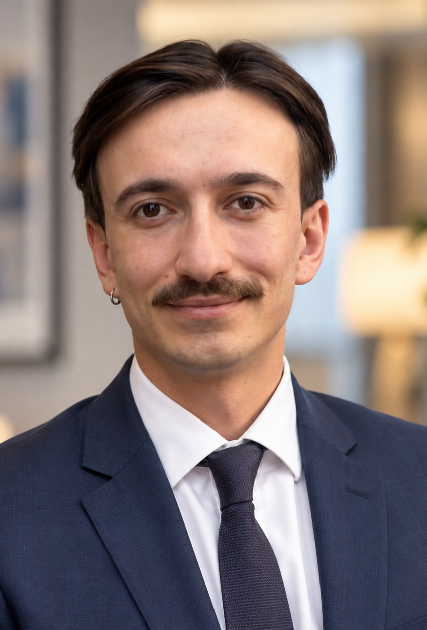 Aytek, insurance professional and member of the Affordable Care Agents team, professional headshot